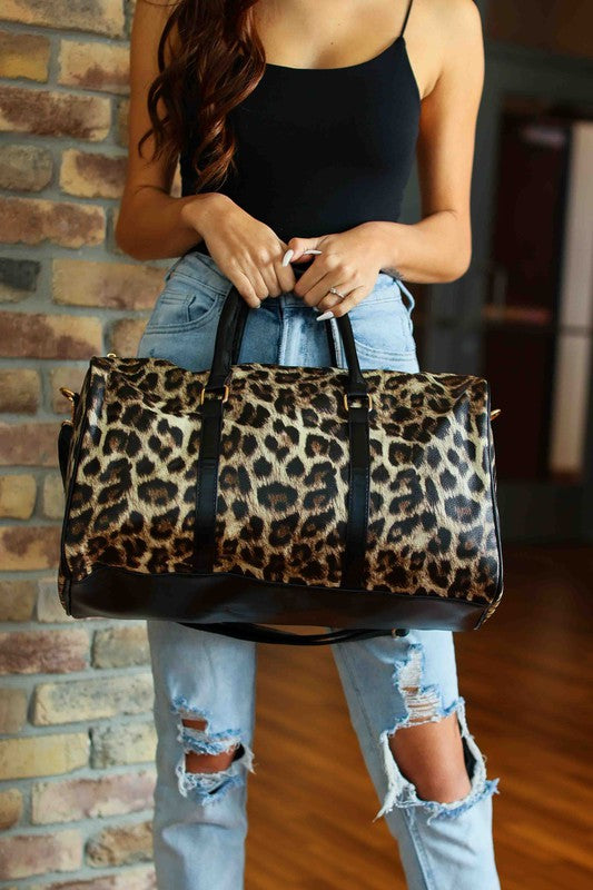 Leopard Weekender