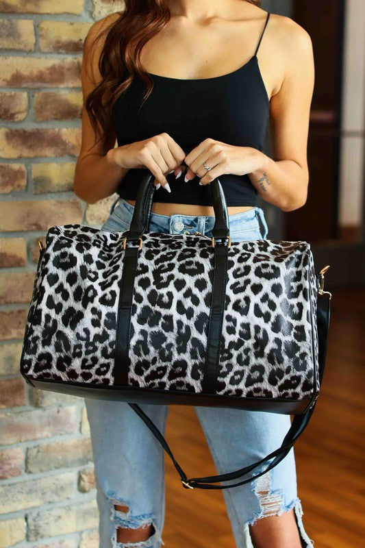 Leopard Weekender