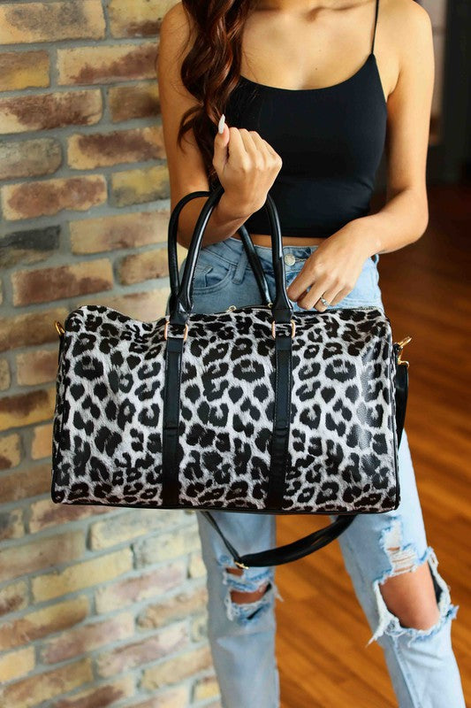 Leopard Weekender